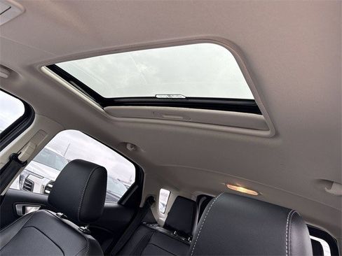 Used 2021 Ford EcoSport Titanium image 23