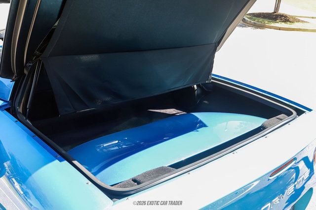 Used 1998 Chevrolet Corvette Coupe w/ Roof Pkg RWD image 93
