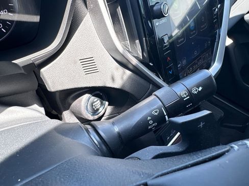 Used 2023 Subaru Ascent Touring AWD/4WD image 42