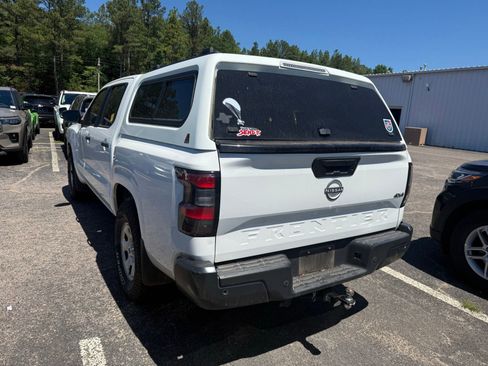 Used 2022 Nissan Frontier S w/ Technology Package AWD/4WD image 5