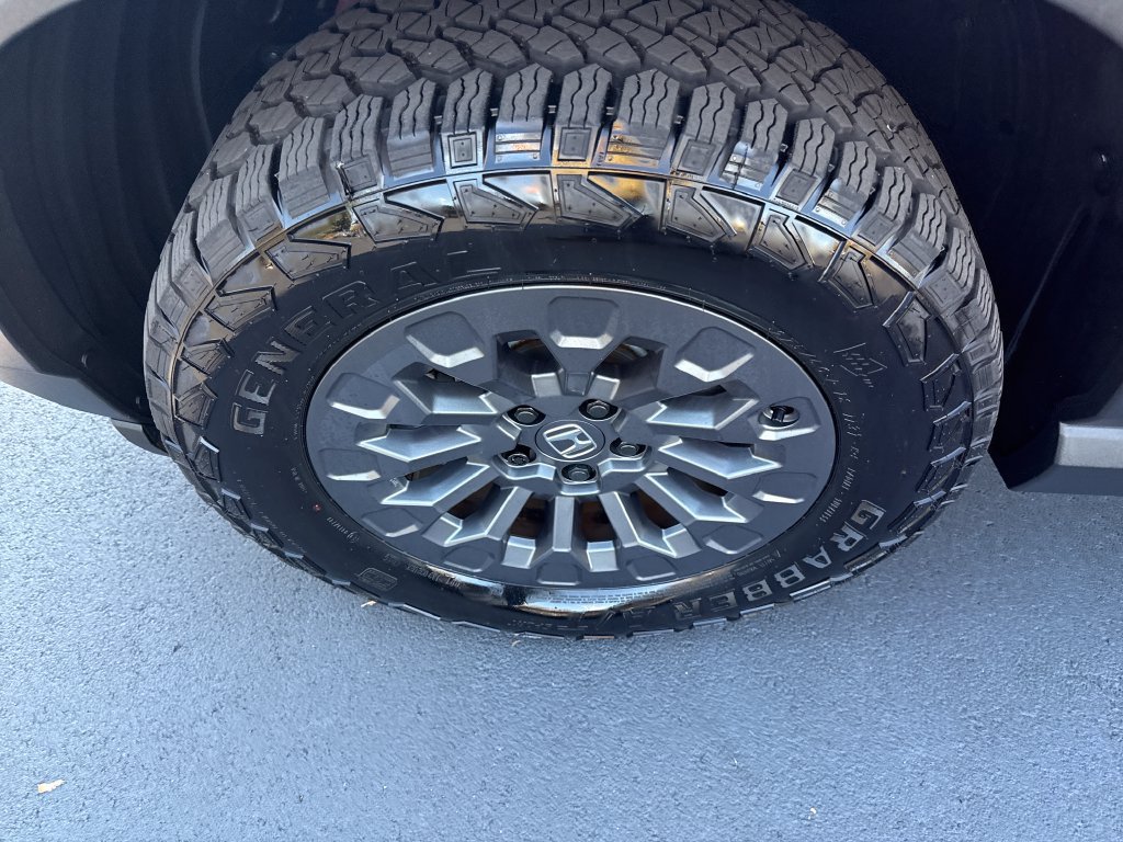 Certified 2026 Honda Passport TrailSport image 38