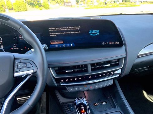 Used 2025 Cadillac CT5 Sport image 8