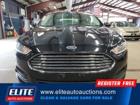 Used 2016 Ford Fusion S image 10