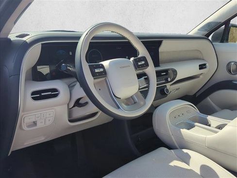 Used 2026 Hyundai Palisade Calligraphy FWD image 9