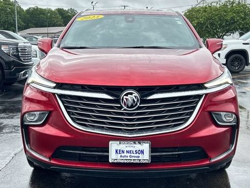 Used 2023 Buick Enclave Essence w/ Experience Buick Package FWD image 2
