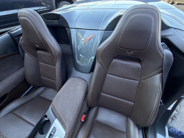 Used 2014 Chevrolet Corvette Stingray Convertible w/ 3LT Preferred Equipment Group RWD image 28