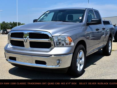 New 2024 RAM 1500 Tradesman w/ Tradesman SXT Package