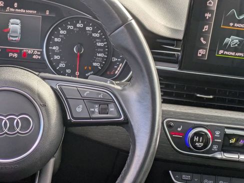 Used 2022 Audi A5 2.0T Premium image 14