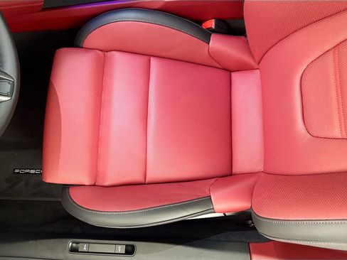 Used 2026 Porsche 911 GTS image 20