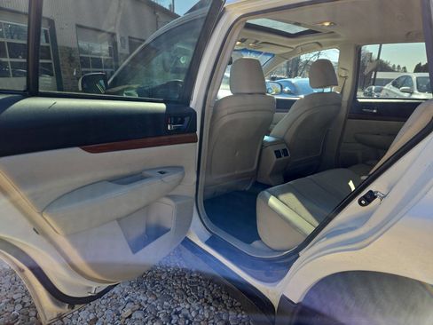 Used 2013 Subaru Outback 2.5i Limited image 17