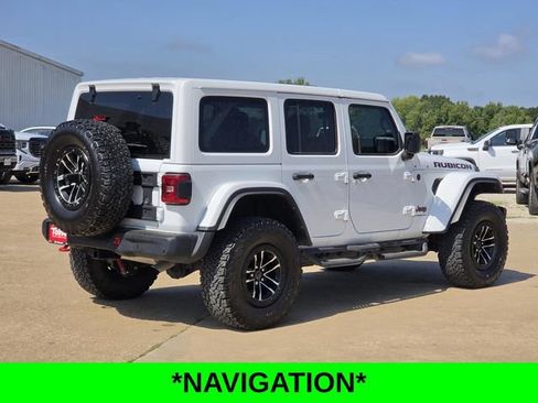 Used 2024 Jeep Wrangler Unlimited Rubicon AWD/4WD image 6