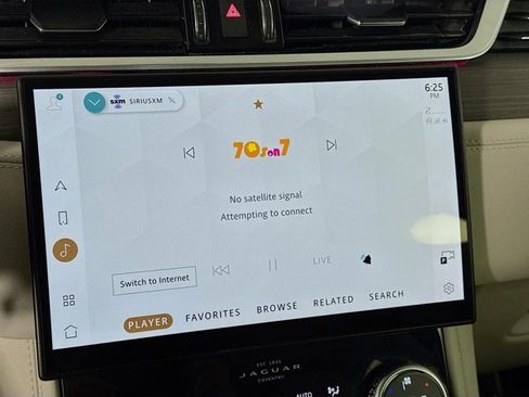 Used 2023 Jaguar F-PACE S image 15