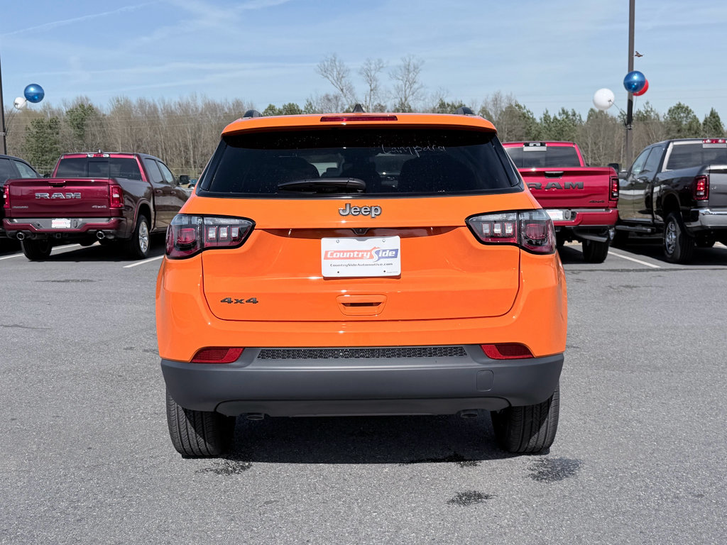 New 2026 Jeep Compass Latitude AWD/4WD image 8