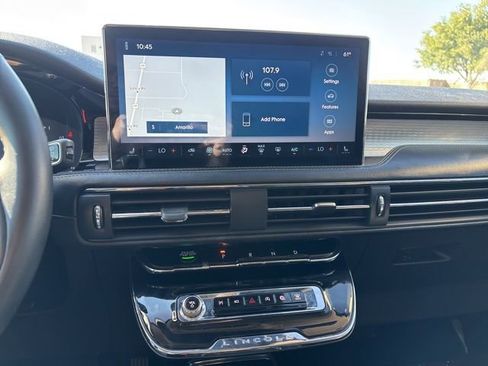 Used 2023 Lincoln Corsair AWD image 17