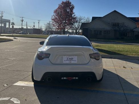 Used 2015 Subaru BRZ Limited w/ Popular Package #1B image 7