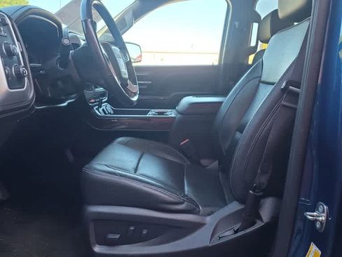 Used 2018 GMC Sierra 1500 SLT image 2