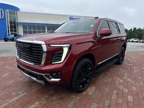 Used 2026 GMC Yukon Elevation w/ Elevation Premium Package AWD/4WD image 32