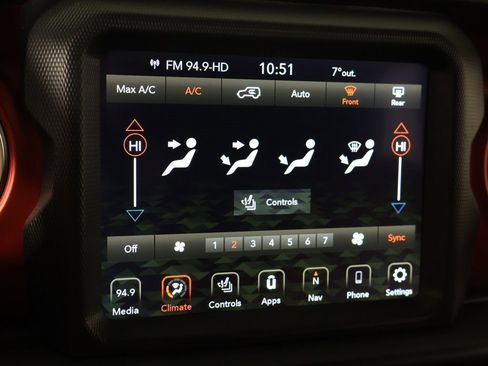 Used 2021 Jeep Wrangler Unlimited Rubicon image 39