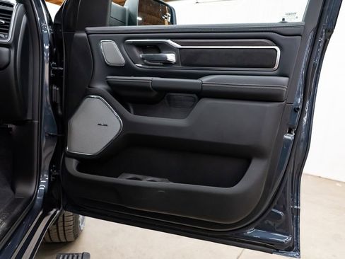 New 2026 RAM 1500 Laramie AWD/4WD image 31