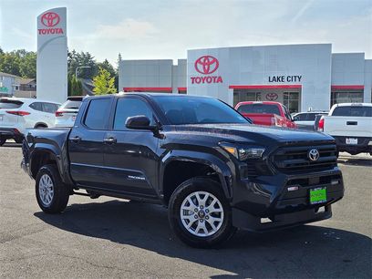 New 2025 Toyota Tacoma SR5
