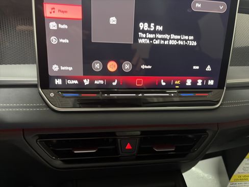 New 2026 Volkswagen Tiguan SE image 23