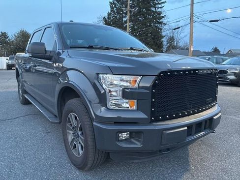 Used 2016 Ford F150 XLT w/ Equipment Group 302A Luxury image 7