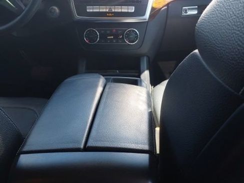 Used 2013 Mercedes-Benz ML 350 4MATIC image 17