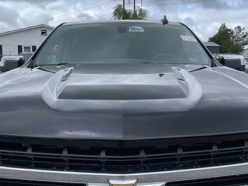 Used 2021 Chevrolet Silverado 1500 LT AWD/4WD image 13