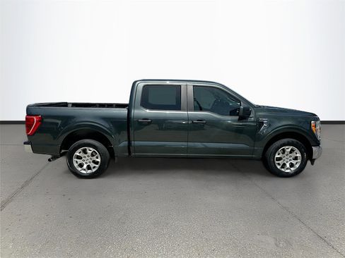 Used 2021 Ford F150 XLT image 8