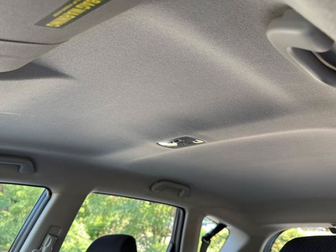 Used 2013 Honda Fit Sport image 26