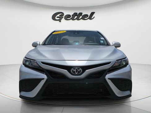 Used 2023 Toyota Camry SE w/ Convenience Package FWD image 2