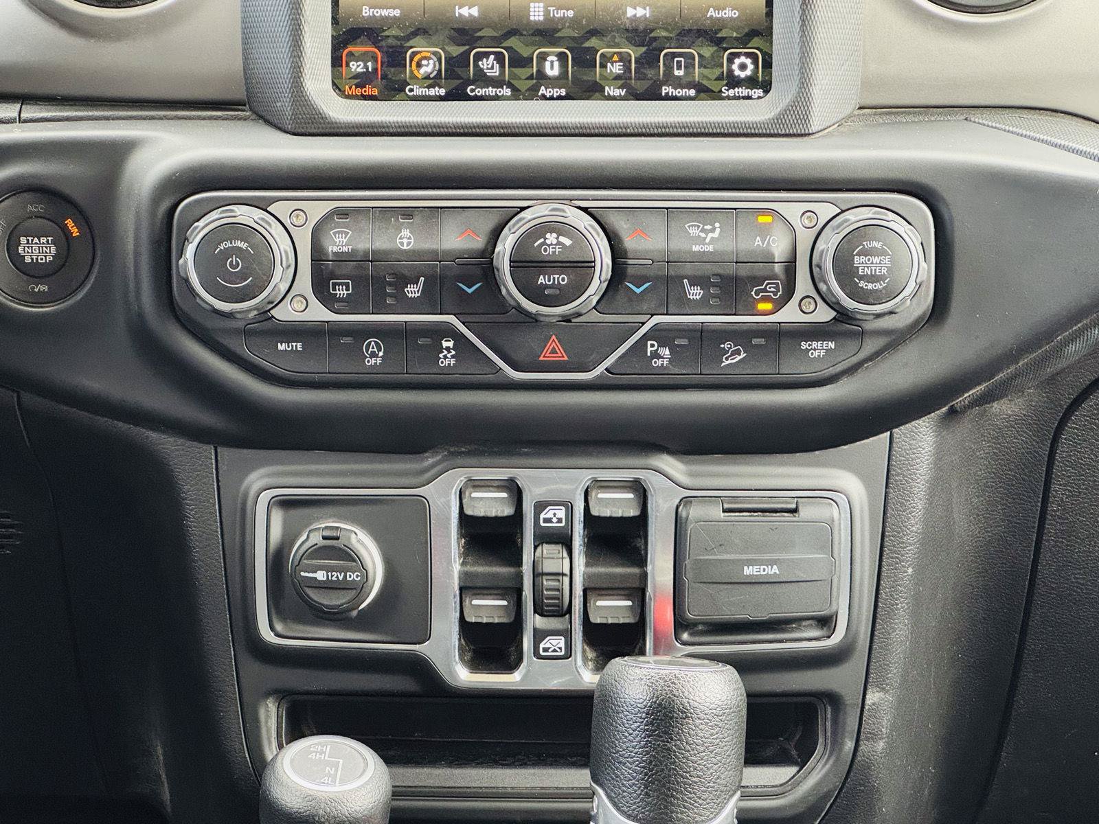 Used 2021 Jeep Wrangler Unlimited Sport AWD/4WD image 21