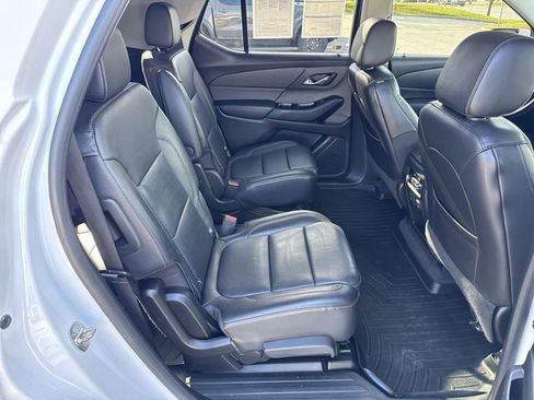 Used 2019 Chevrolet Traverse LT w/ LT Premium Package image 23