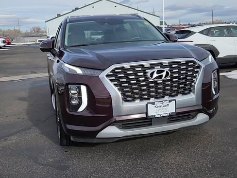 Used 2021 Hyundai Palisade Limited w/ Cargo Package image 4