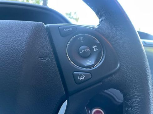 Used 2016 Honda CR-V Touring image 12