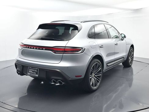 Certified 2026 Porsche Macan AWD/4WD image 14