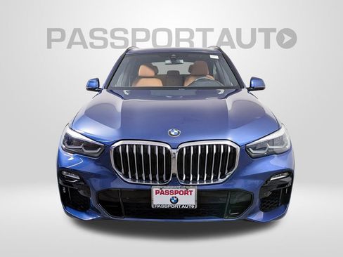 Used 2019 BMW X5 xDrive50i w/ M Sport Package image 9