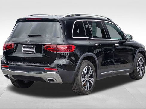 Certified 2025 Mercedes-Benz GLB 250 image 7