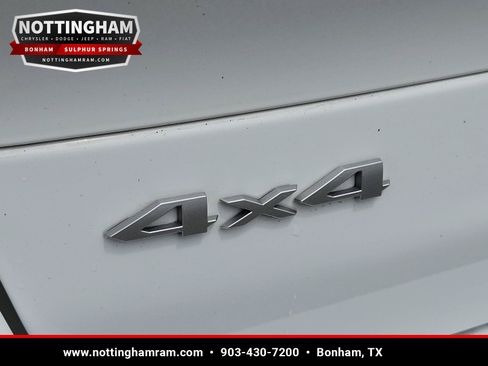 Used 2025 Jeep Grand Cherokee L Summit AWD/4WD image 8
