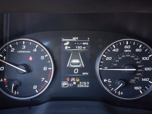 Used 2025 Subaru Forester Sport image 13