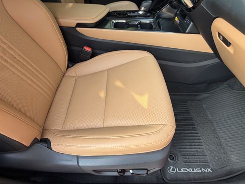 Used 2025 Lexus NX 250 FWD w/ Towing Package (2000 Lbs) image 42