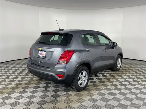 Used 2020 Chevrolet Trax LS image 22