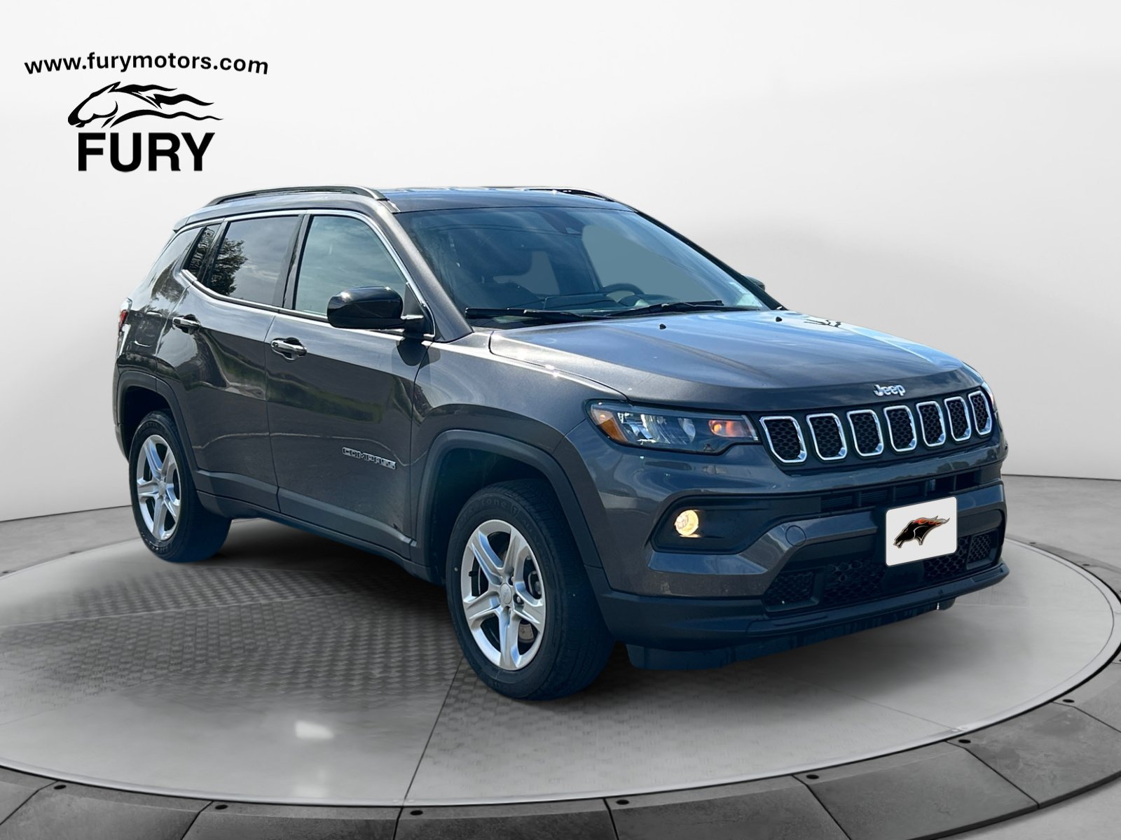 Used 2023 Jeep Compass Latitude w/ Convenience Group AWD/4WD image 1