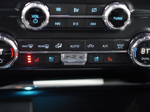 Used 2021 Ford F150 Lariat w/ Equipment Group 501A Mid image 56