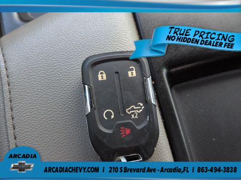 Used 2022 Chevrolet Silverado 2500 LT w/ Convenience Package AWD/4WD image 28