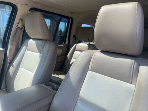 Used 2009 Ford Explorer Limited AWD/4WD image 9