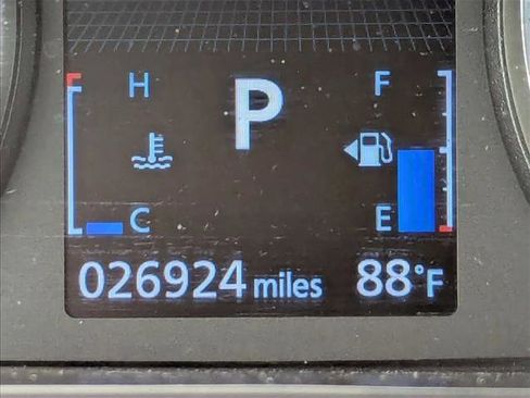 Used 2024 Mitsubishi Eclipse Cross ES image 8