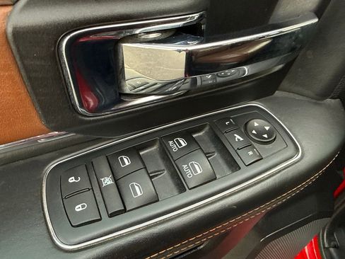 Used 2016 RAM 2500 Longhorn w/ Convenience Group image 22