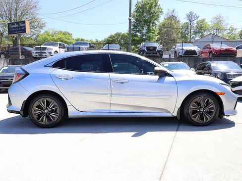 Used 2019 Honda Civic EX image 8