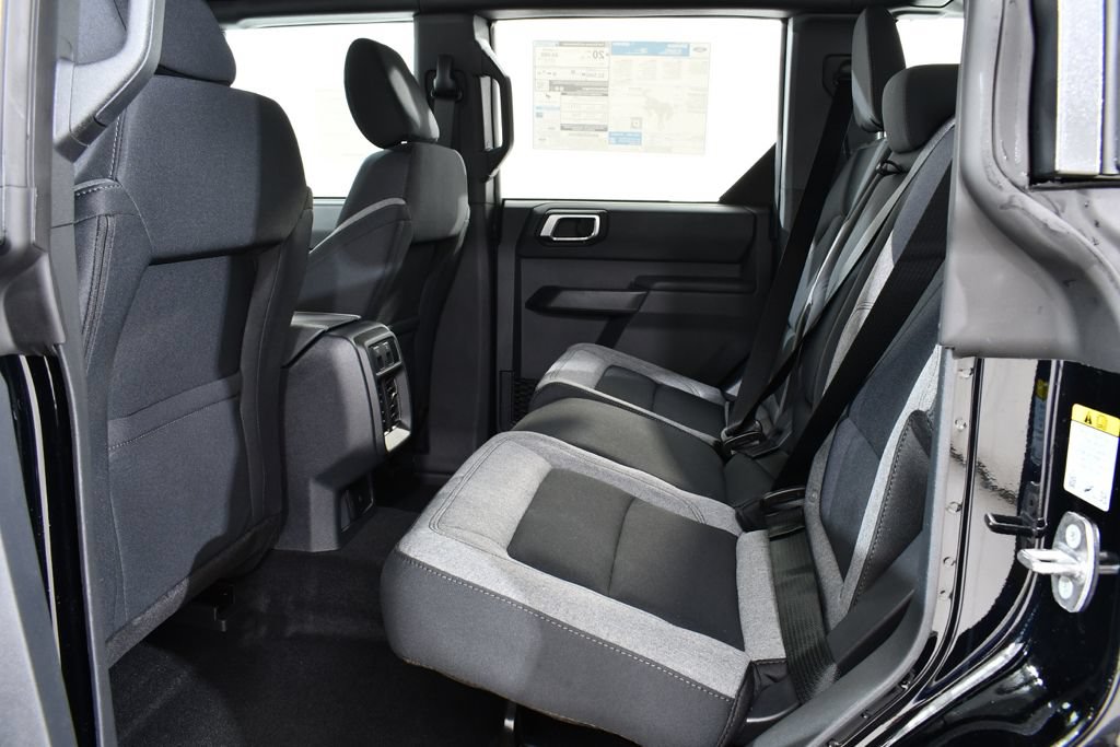 New 2026 Ford Bronco 4-Door AWD/4WD image 16